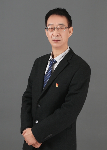 机械与电子工程学院 张军昌照片_副本.jpg